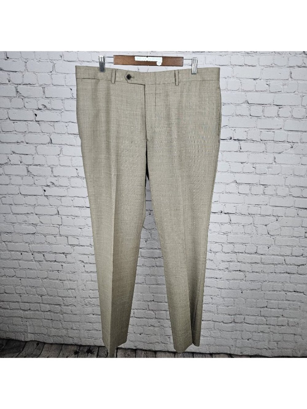 Tommy Hilfiger Tan 100% Wool Flat Front Straight Leg Dress Pants 36x34 *tear